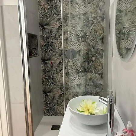 Dolce Apartment *